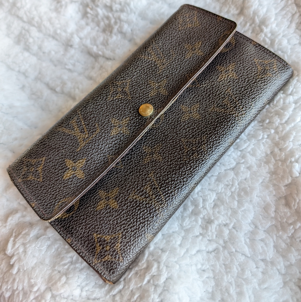 Louis Vuitton monogram wallet